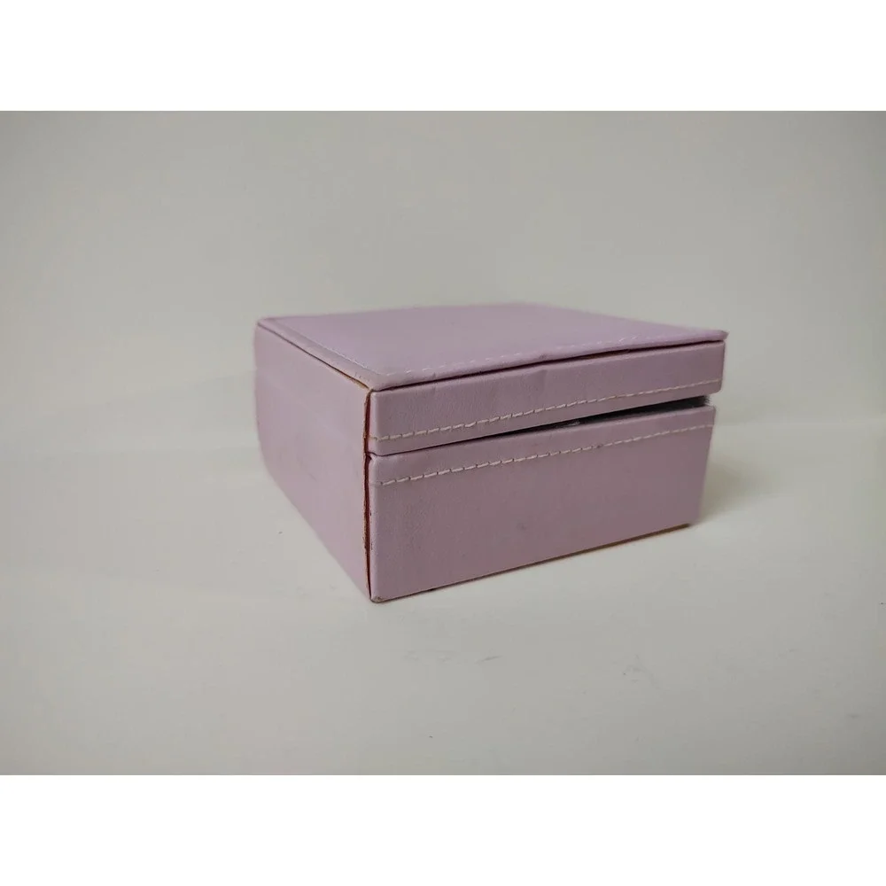 Gruen ladies watch and pin set purple‎ lavendar w/ box